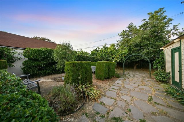 1225 S Birch Street, Santa Ana, CA 92707