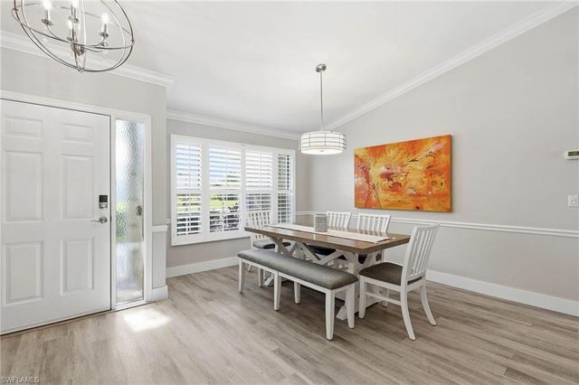 789 Coldstream CT, Naples, FL 34104