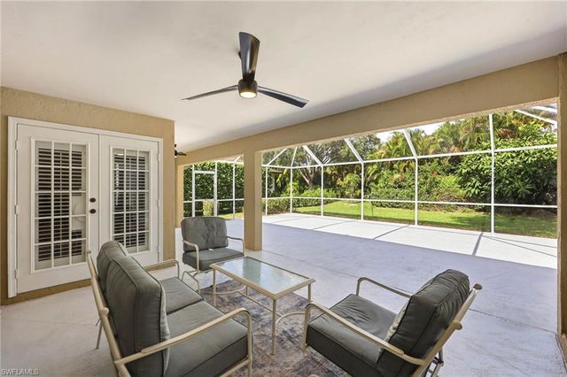 789 Coldstream CT, Naples, FL 34104
