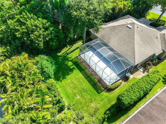 789 Coldstream CT, Naples, FL 34104