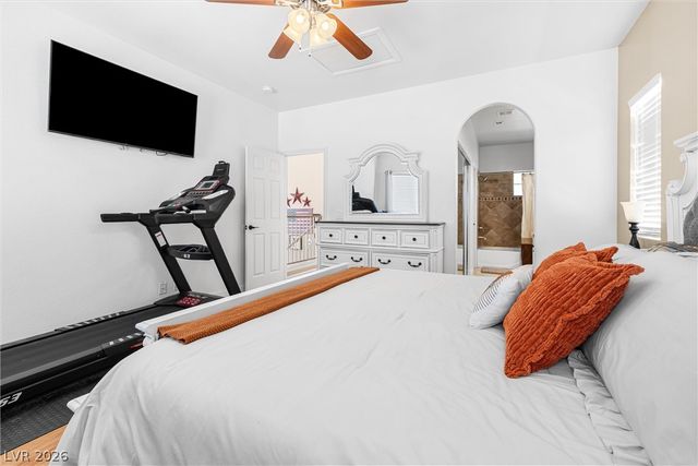 9408 Tall Wood Lane, Las Vegas, NV 89129