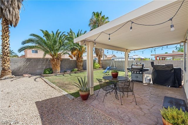 9408 Tall Wood Lane, Las Vegas, NV 89129