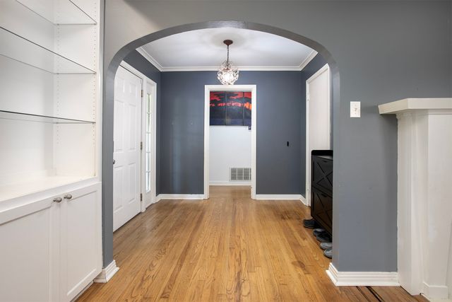 2414 S Martin Street, Kilgore, TX 75662