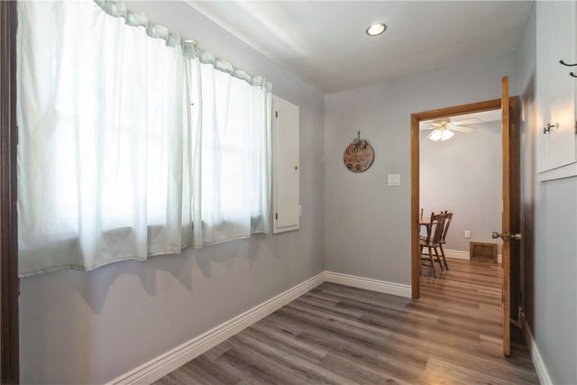 1308 L Ave NE, Cedar Rapids, IA 52402