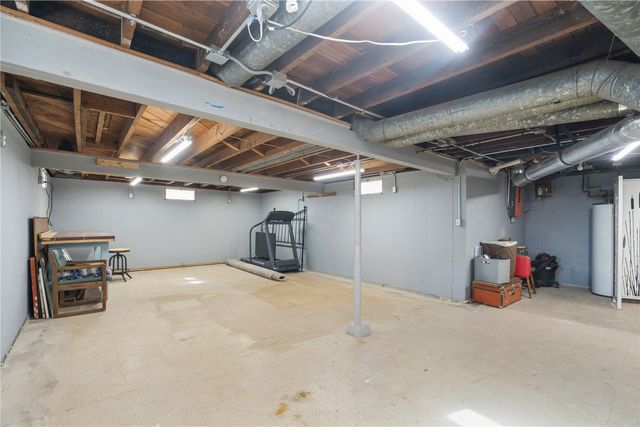 1308 L Ave NE, Cedar Rapids, IA 52402