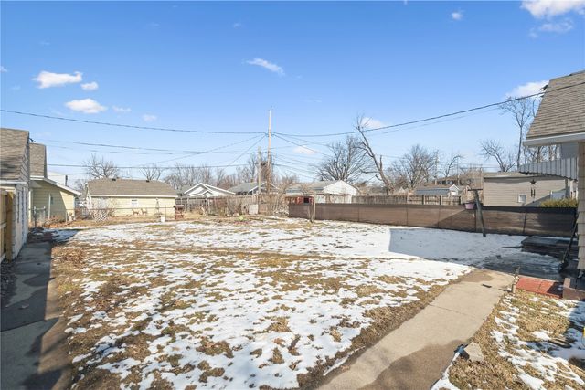 1308 L Ave NE, Cedar Rapids, IA 52402