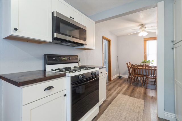 1308 L Ave NE, Cedar Rapids, IA 52402