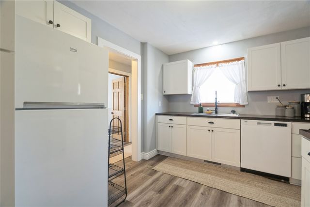 1308 L Ave NE, Cedar Rapids, IA 52402