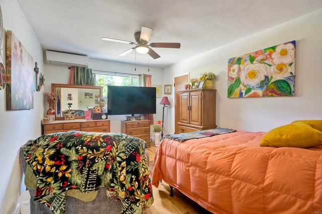 1080 Buena Place, Carlsbad, CA 92008