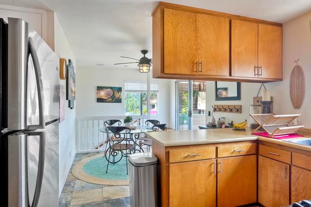 1080 Buena Place, Carlsbad, CA 92008