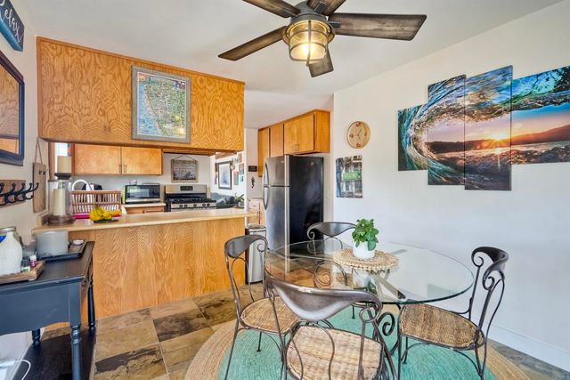 1080 Buena Place, Carlsbad, CA 92008