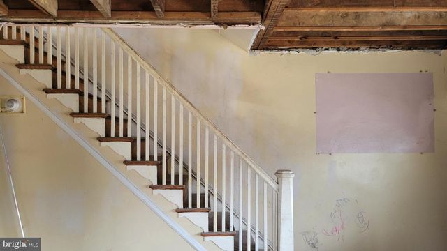 2715 W WESTMORELAND ST, Philadelphia, PA 19129