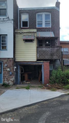 2715 W WESTMORELAND ST, Philadelphia, PA 19129