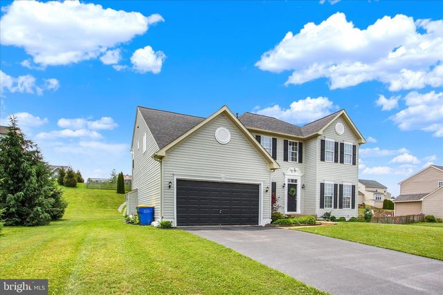 58 MALEK DR, Hanover, PA 17331