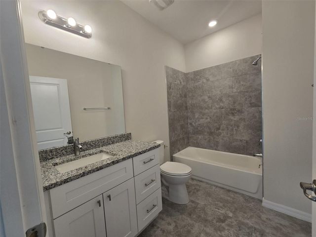546 IMPERIAL PL, Kissimmee, FL 34758