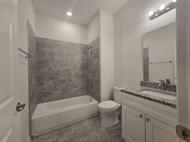 546 IMPERIAL PL, Kissimmee, FL 34758