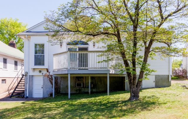 612 Anderson Dr, Clarksville, TN 37040