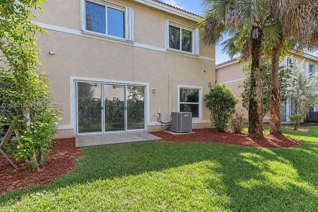 2256 NW 170th Avenue 2256, Pembroke Pines, FL 33028