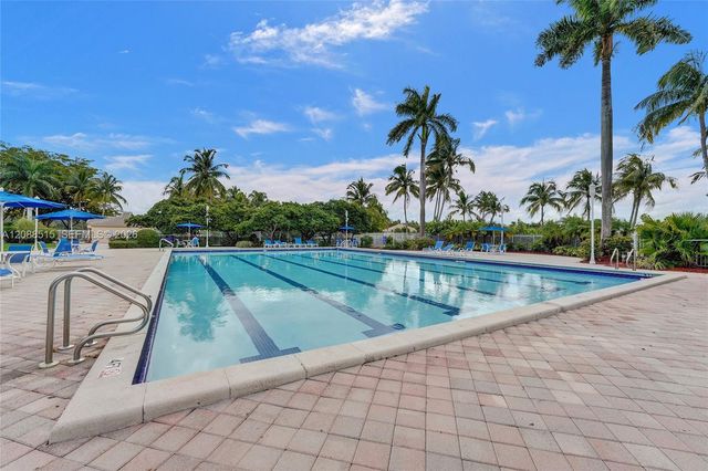 2256 NW 170th Avenue 2256, Pembroke Pines, FL 33028
