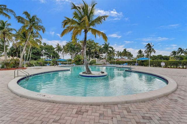 2256 NW 170th Avenue 2256, Pembroke Pines, FL 33028