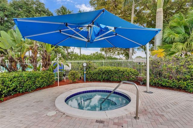 2256 NW 170th Avenue 2256, Pembroke Pines, FL 33028