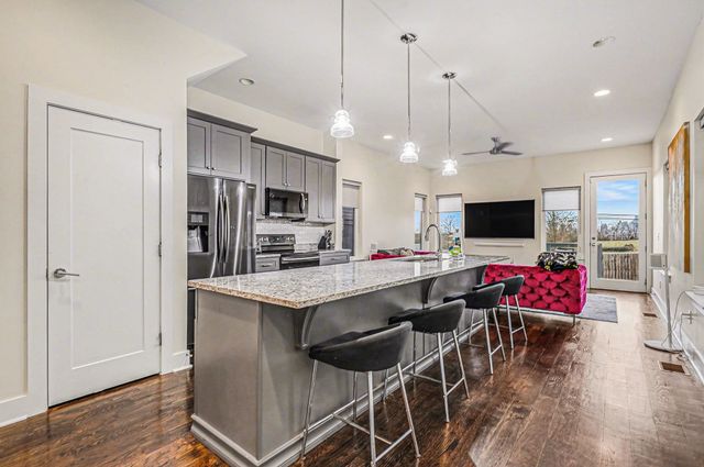 6B Fern Ave, Nashville, TN 37207