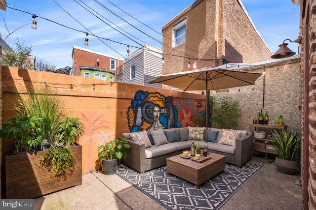 2568 MEMPHIS ST, Philadelphia, PA 19125