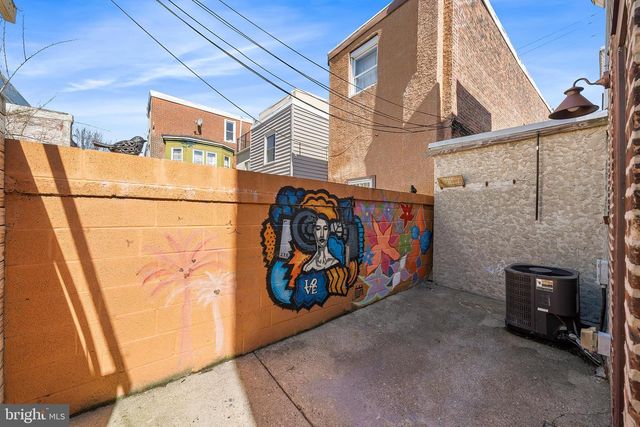 2568 MEMPHIS ST, Philadelphia, PA 19125