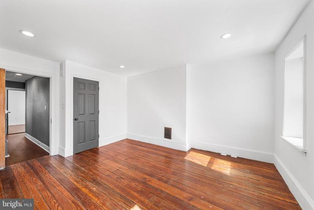 2568 MEMPHIS ST, Philadelphia, PA 19125