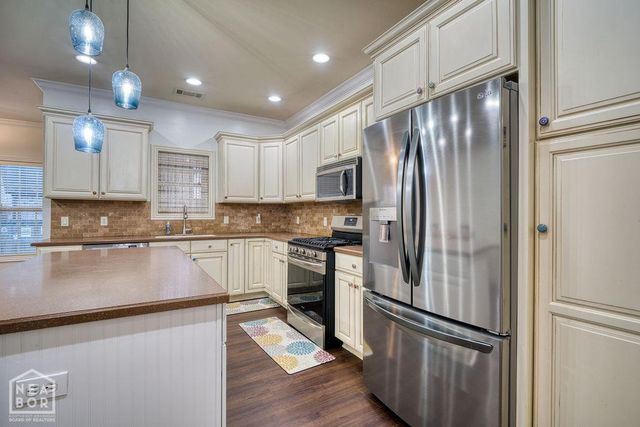 5902 Friendship Circle, Jonesboro, AR 72404