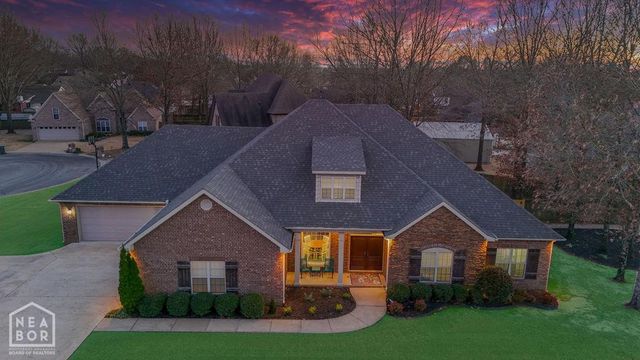 5902 Friendship Circle, Jonesboro, AR 72404