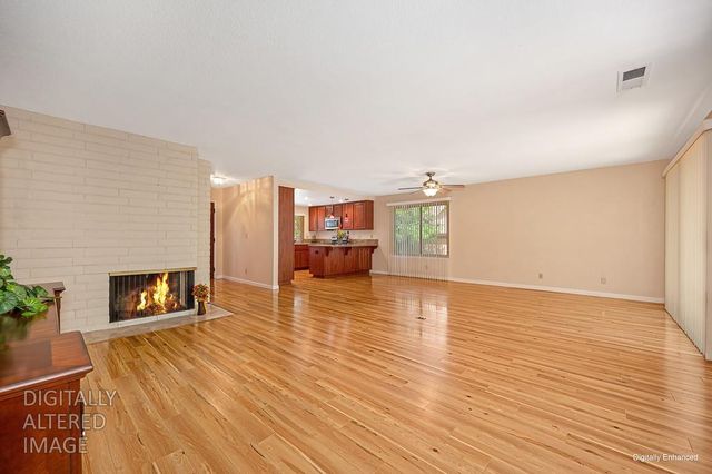6932 Toluca Ln, Citrus Heights, CA 95621