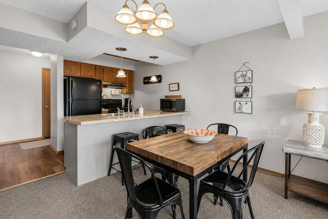 26 Sinatra Court 4, Branson West, MO 65737