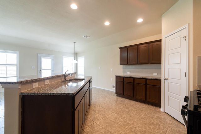 108 Sage Meadows DR, San Marcos, TX 78666