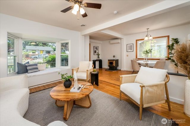 1419 S 129th Street, Burien, WA 98168