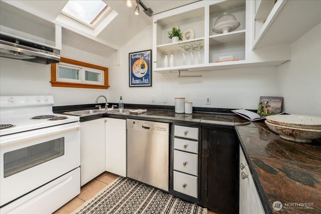 1419 S 129th Street, Burien, WA 98168