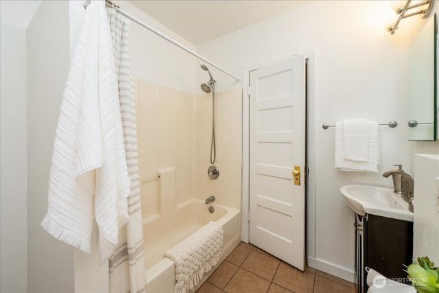1419 S 129th Street, Burien, WA 98168
