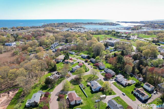 10 Brightwood Lane, Branford, CT 06405