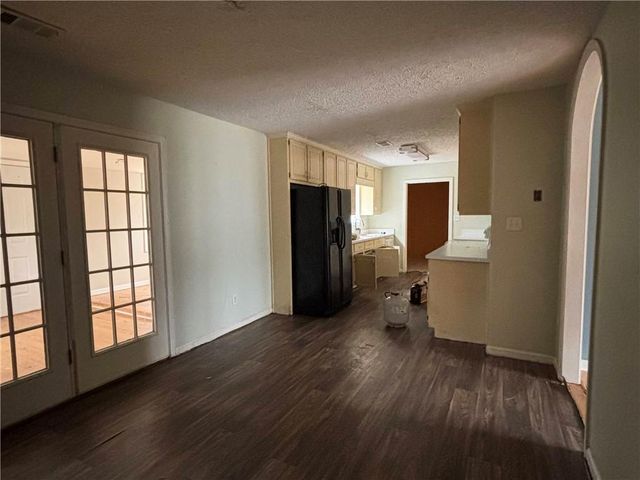 11 Willow Ridge Drive, Hampton, GA 30228