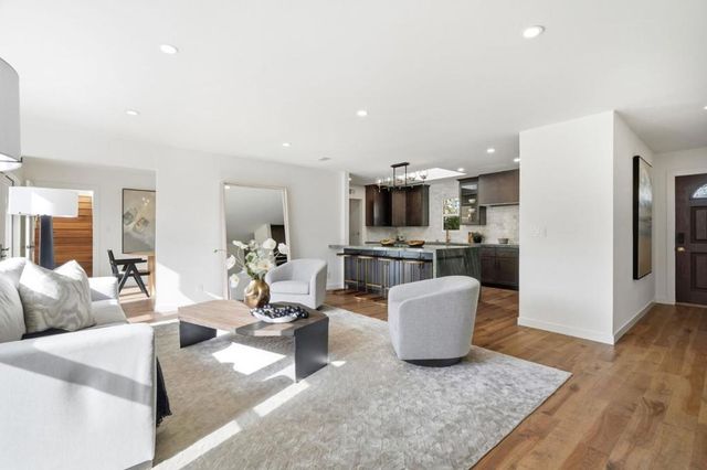 728 Brentwood Place, Los Altos, CA 94024