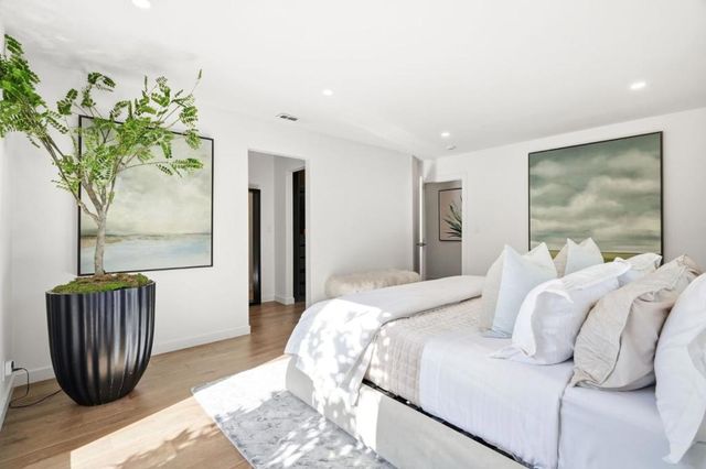 728 Brentwood Place, Los Altos, CA 94024