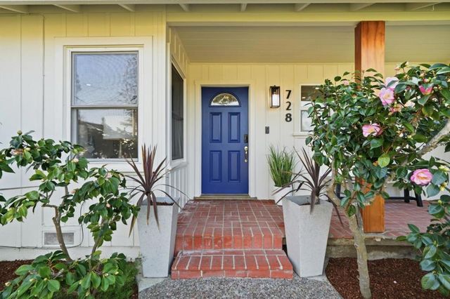 728 Brentwood Place, Los Altos, CA 94024