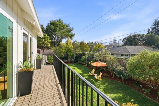 728 Brentwood Place, Los Altos, CA 94024