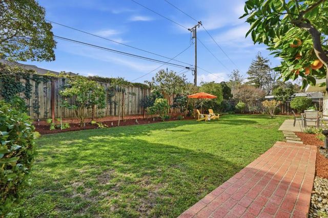728 Brentwood Place, Los Altos, CA 94024