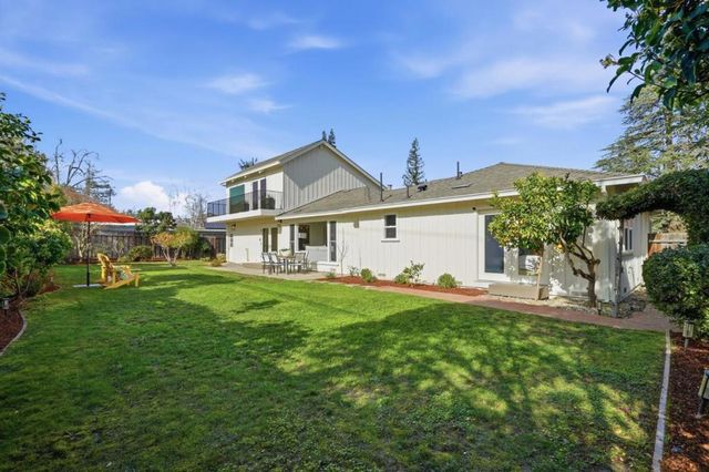 728 Brentwood Place, Los Altos, CA 94024
