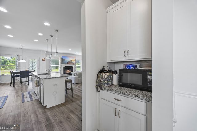 2260 Cedar Place Court, Snellville, GA 30078