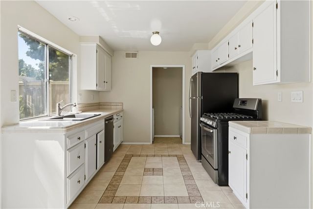11464 miscou Way, Cypress, CA 90630