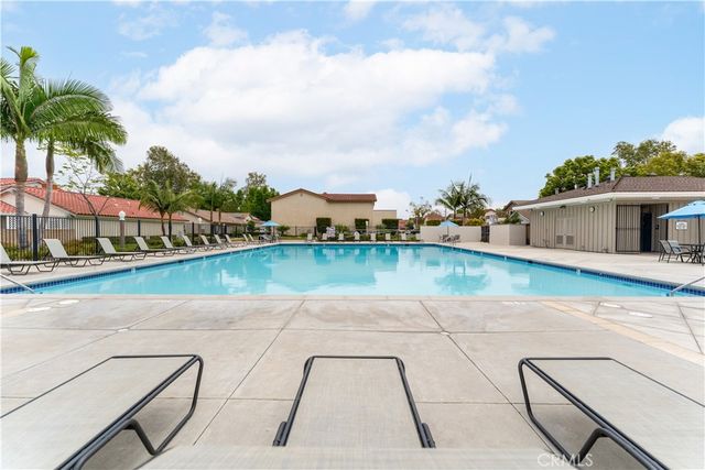 11464 miscou Way, Cypress, CA 90630