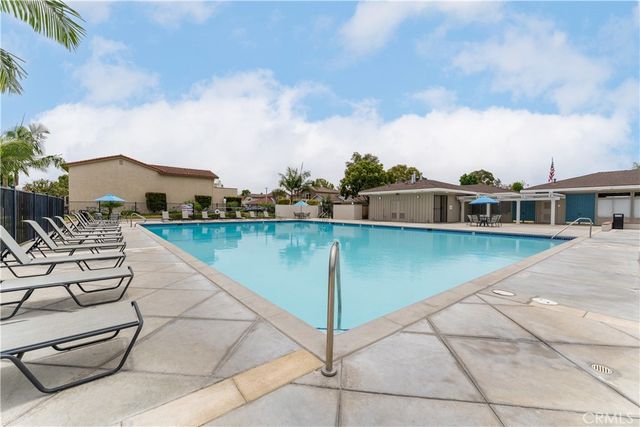 11464 miscou Way, Cypress, CA 90630
