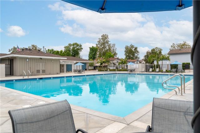 11464 miscou Way, Cypress, CA 90630